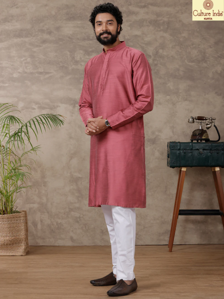 Men Full Length Pocket Kurta Maroon